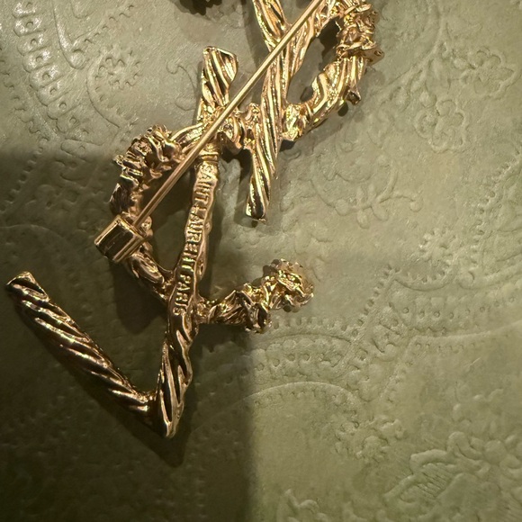 New upcycled Gold YSL Logo Brooch - Picture 5 of 7